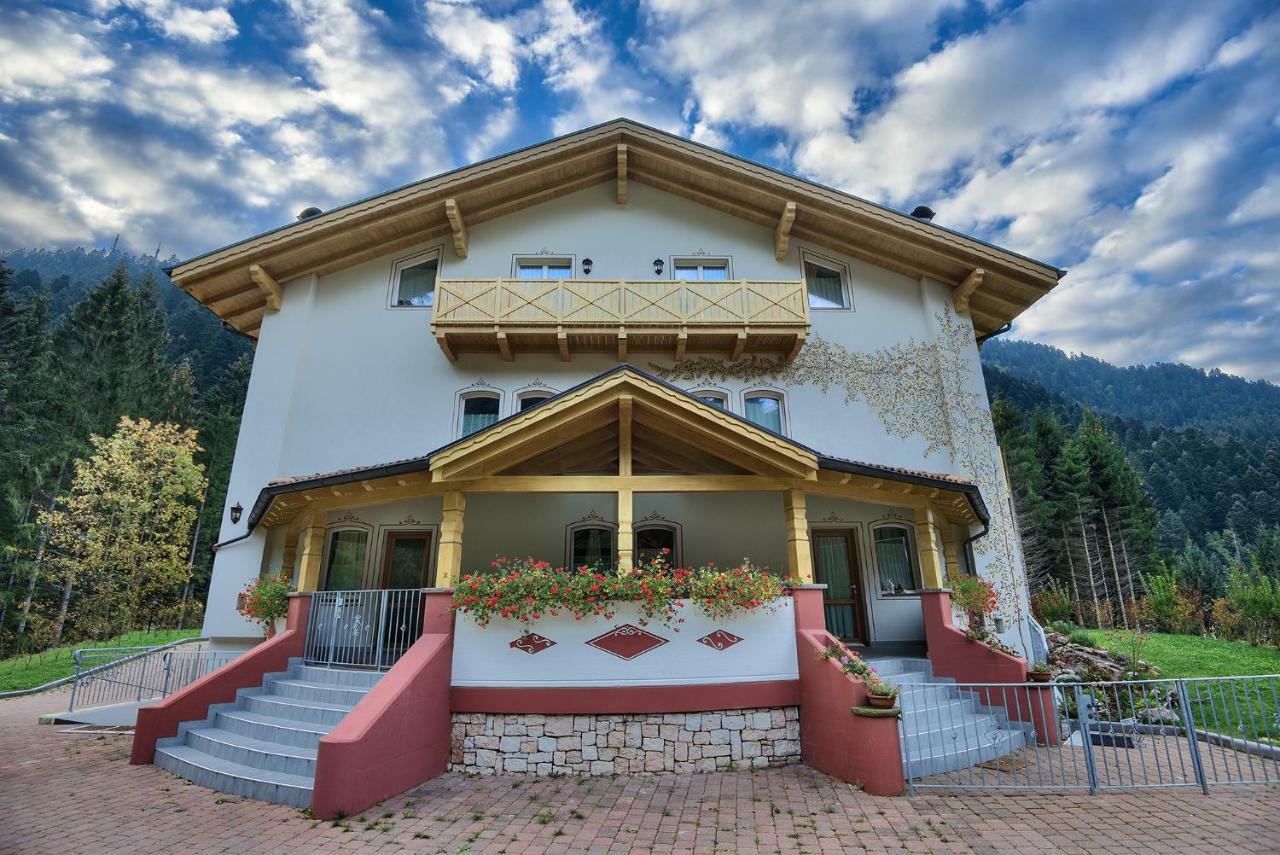 Genzianella Molveno-Andalo Apartman Kültér fotó